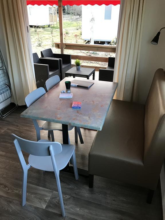 Fréjus Chaletrent - Stacaravans Saint-Aygulf酒店 外观 照片